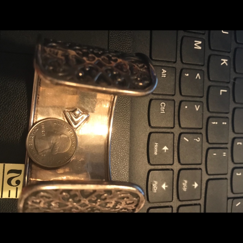 Silpada . 925 Sterling Silver cuff bracelet - Picture 5 of 6